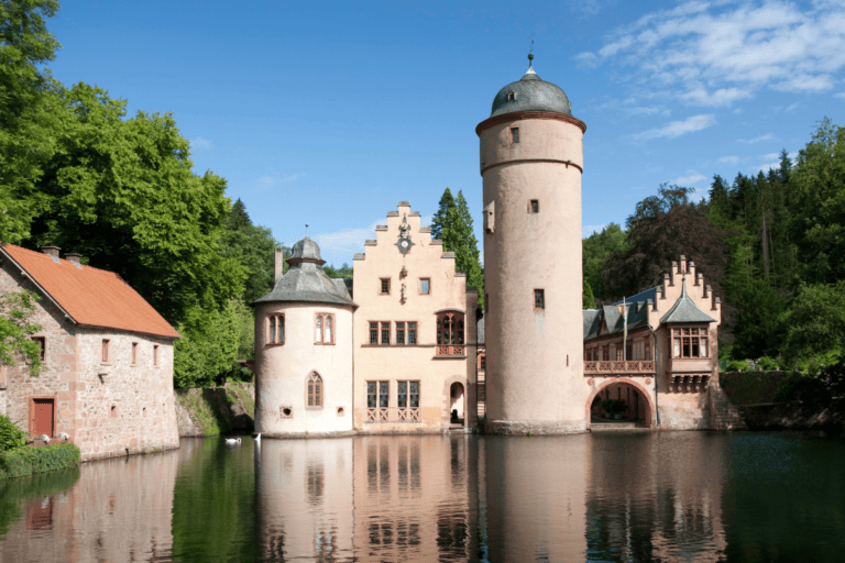 Best Castles To Visit Near Frankfurt, Germany