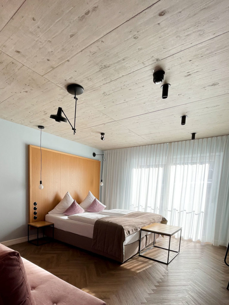 Best 10 Hotels Near Shockers Lasertag Munich from USD 76/Night-Pliening for  2023